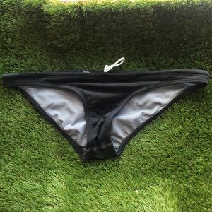Jolyn Bali black bottoms